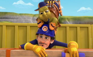 Rubble and Crew S04E08 The Crew Builds a Soap Box Derby - The Crew Builds a Bird Flight School