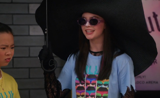 Vampirina Teenage Vampire S01E13