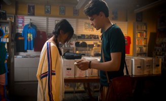 I Woke Up A Vampire S02E02
