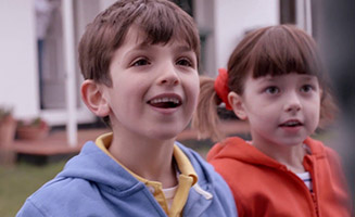 Topsy and Tim S01E13 Wheely Bags
