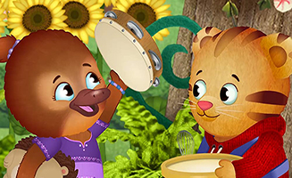 Daniel Tigers Neighborhood S04E07 Daniel Learns to Ask First - Friends Ask First